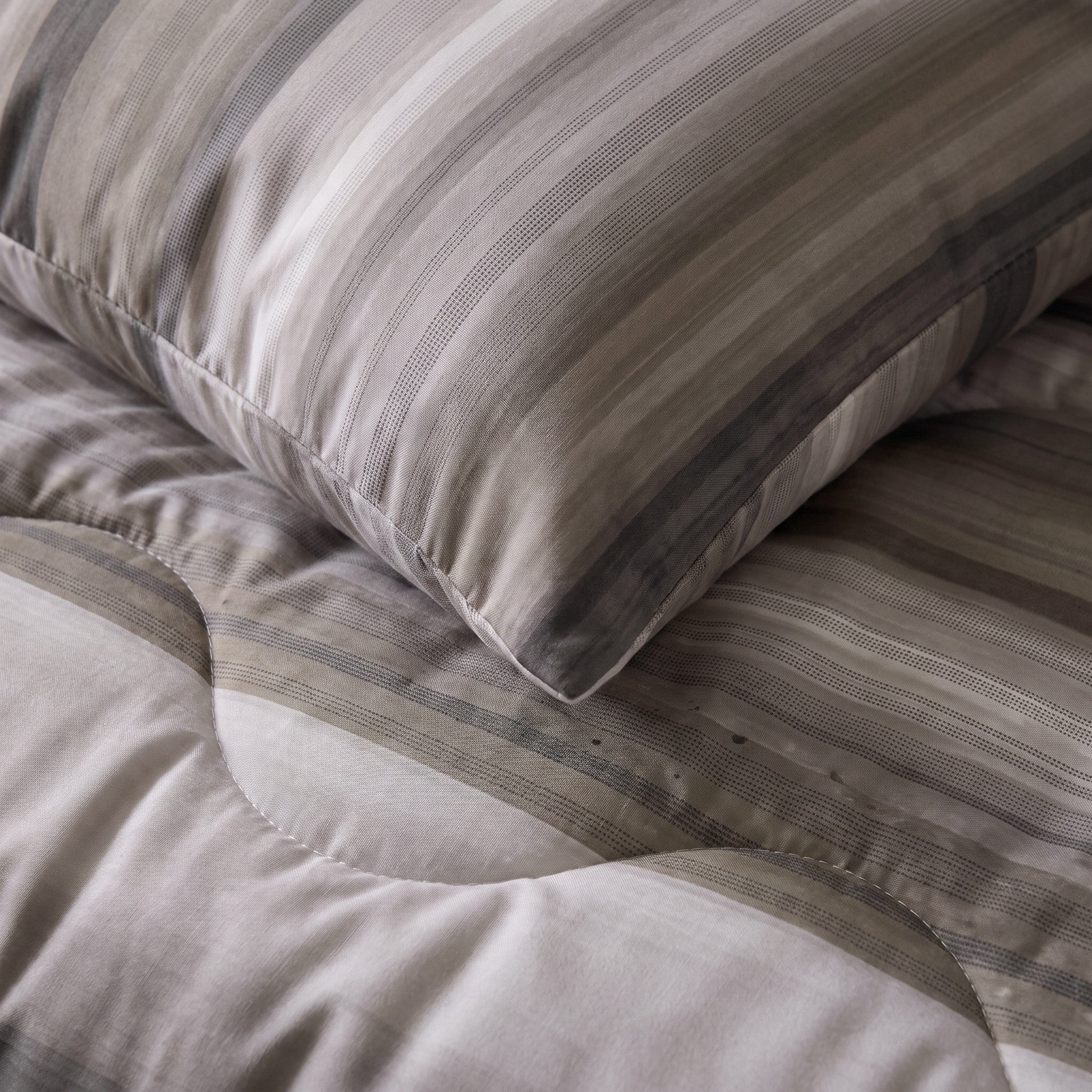 NordDream Lazy Marcus pussilakanaton peitto 140x220 taupe pestävä