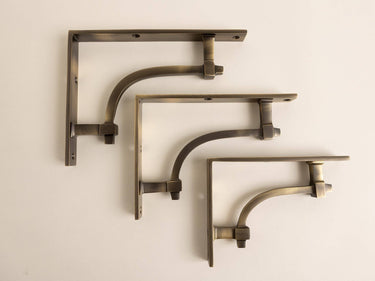 Sasus Industrial hyllynkannatin messinki 20 cm