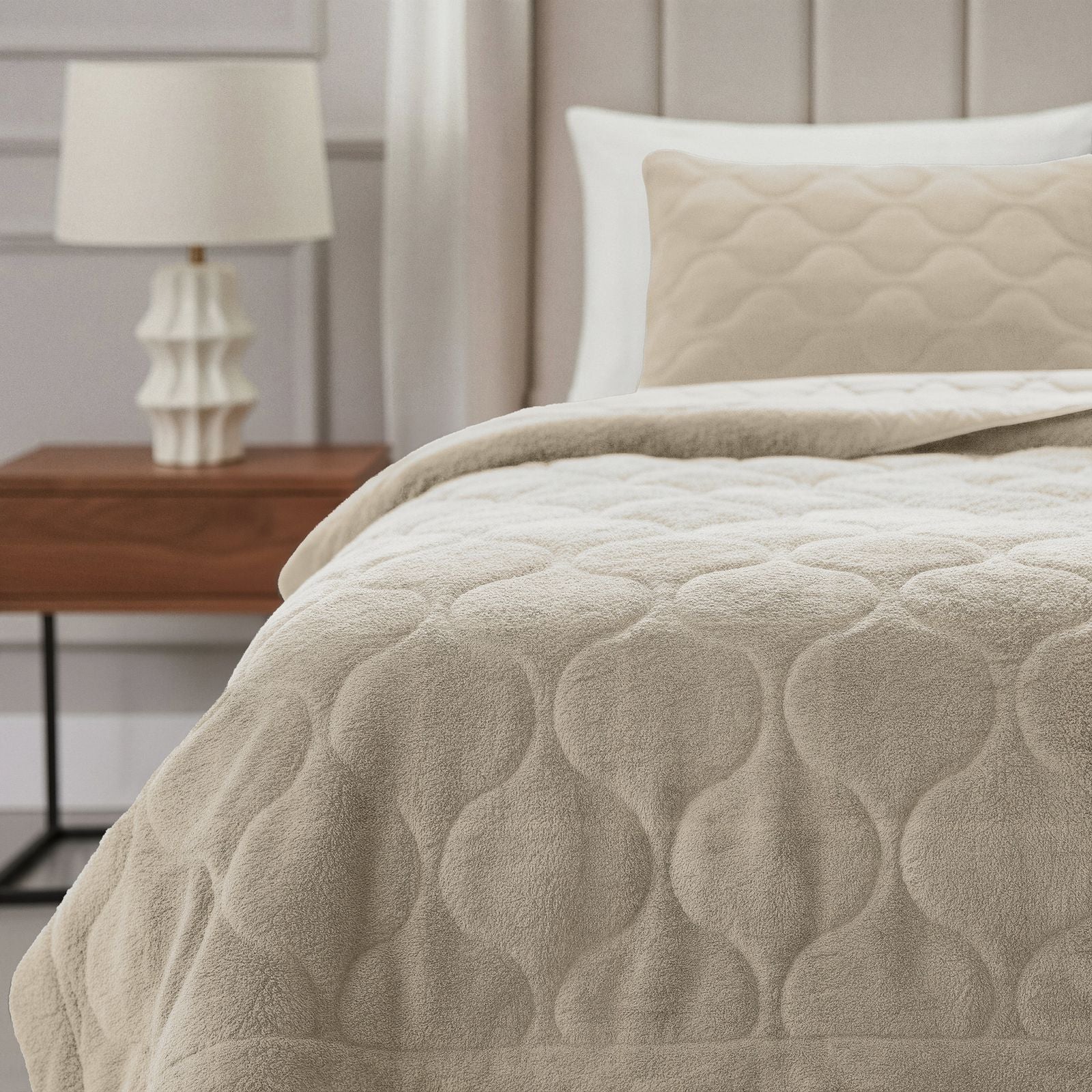 NordDream Lazy teddy-peitto 140x200 beige pörrö