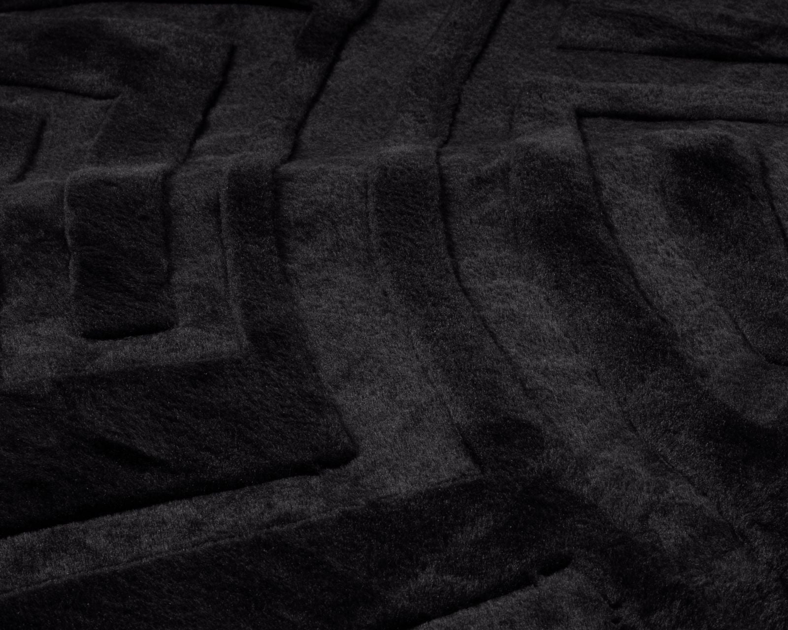 NordDream Embossed Zeta pussilakana musta kohokuvio