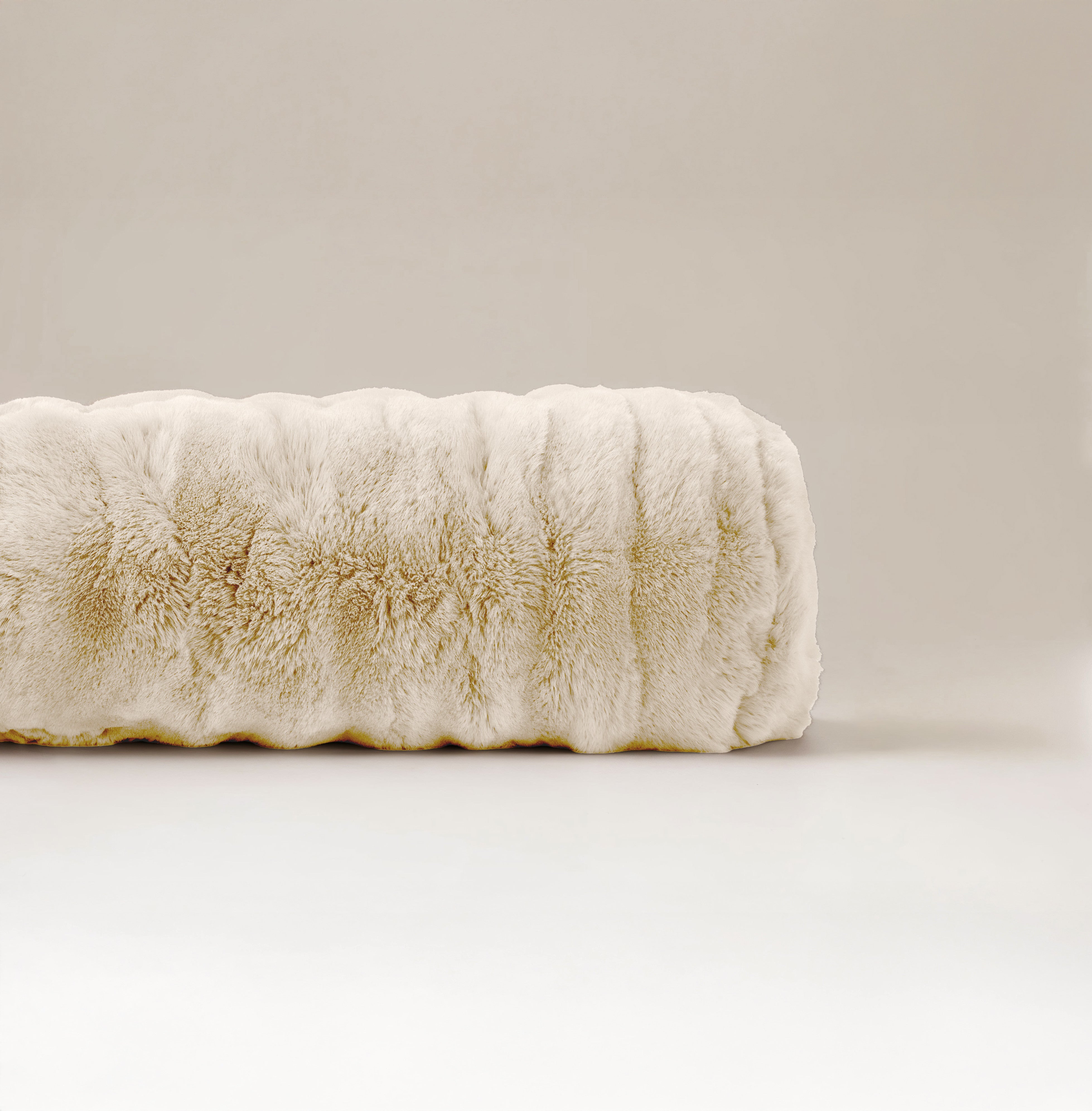 NordDream Pompom vartalotyyny 140x20 beige tekoturkis