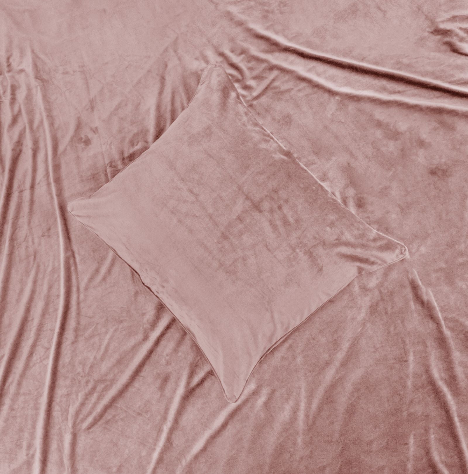 NordDream Velvet Piping Soft Pink pussilakana 240x220 sametti
