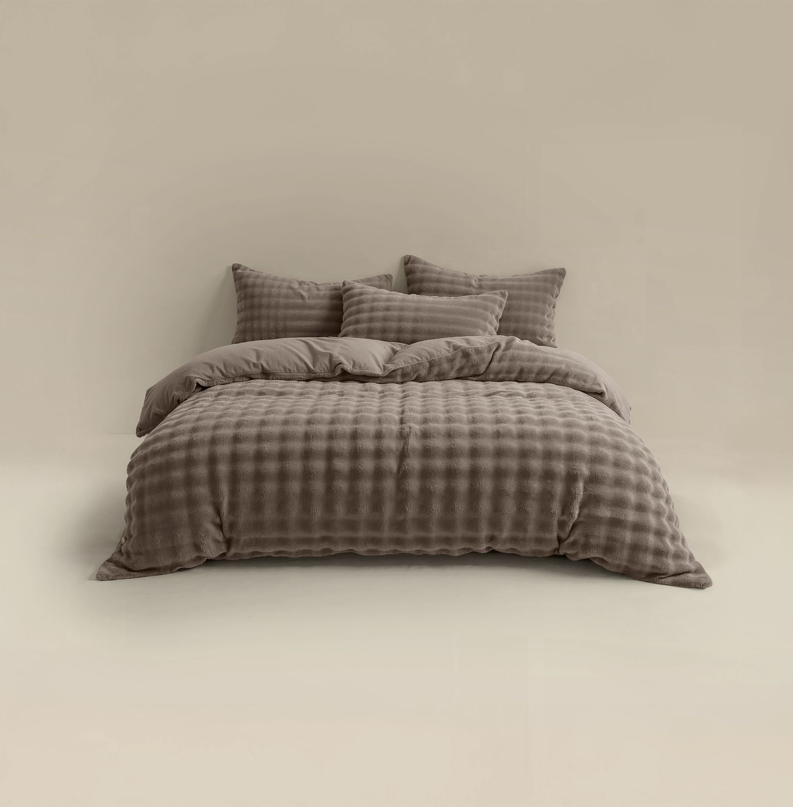 NordDream Teddy Pompom tekoturkis pussilakana 200x220 taupe pehmeä