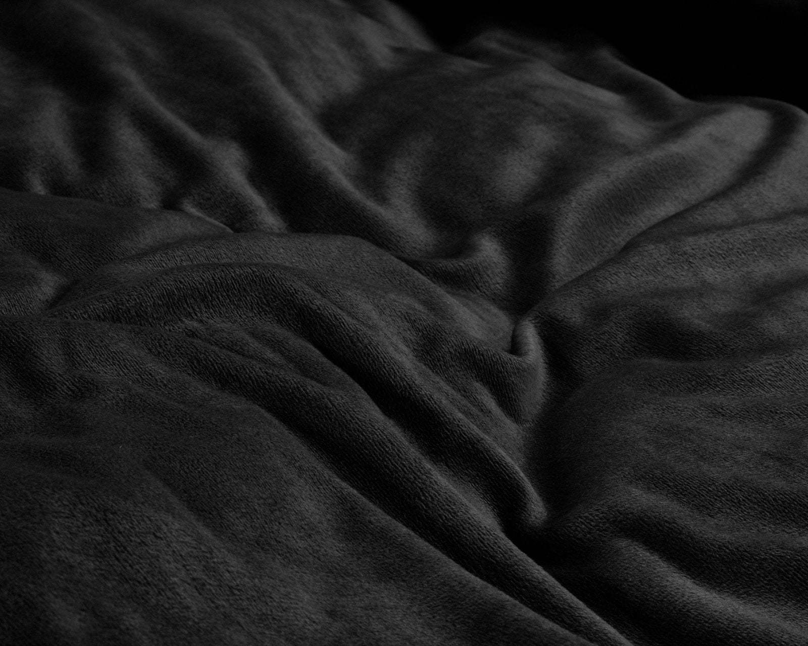 NordDream Velvet pussilakana musta samettinen