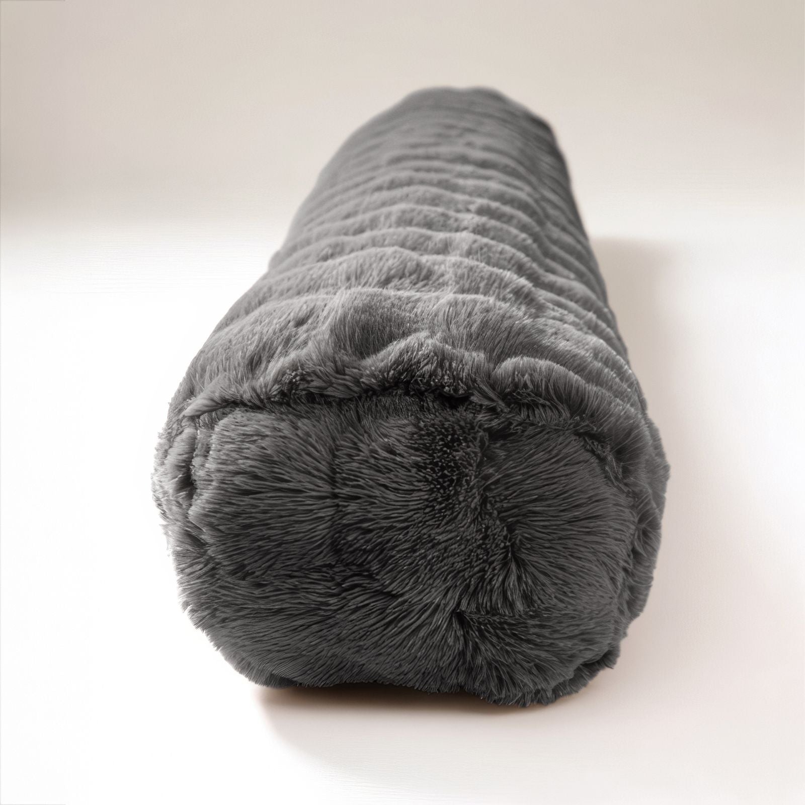NordDream Bodypillow Pompom vartalotyyny antrasiitti 140x20