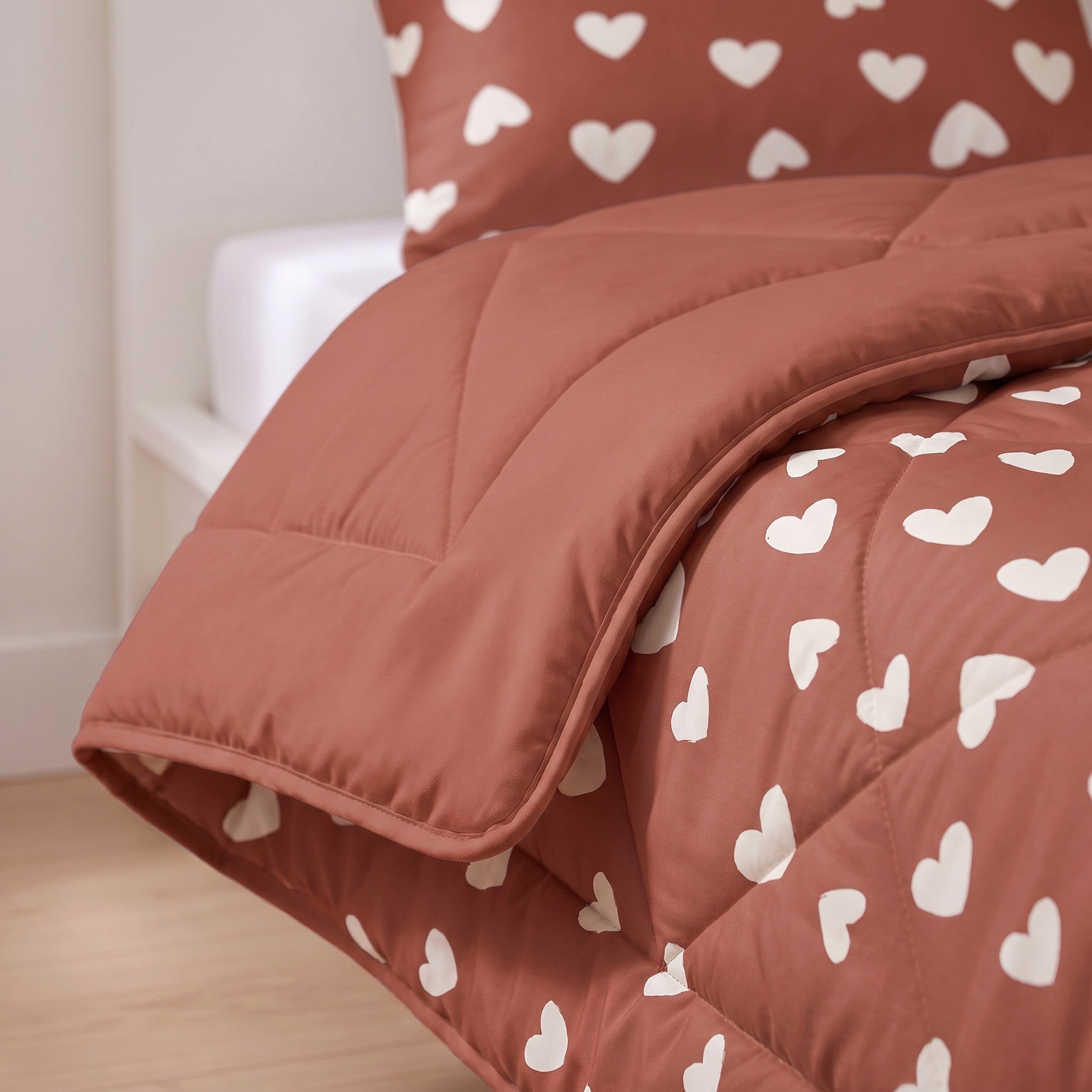 NordDream Lazy Hartjes Rood peitto 140x200 punainen pestävä
