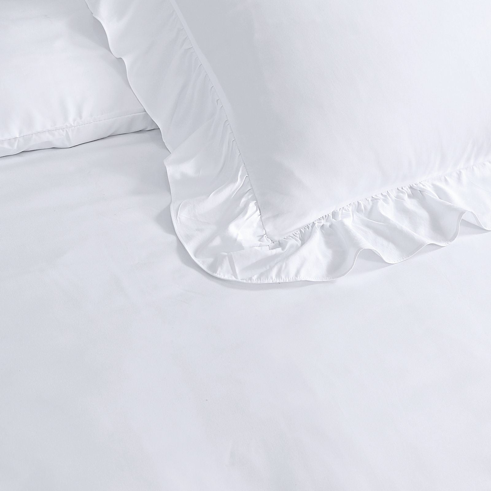 NordSleeps NordDream Fresh Ruffles pussilakana valkoinen mikrokuitu